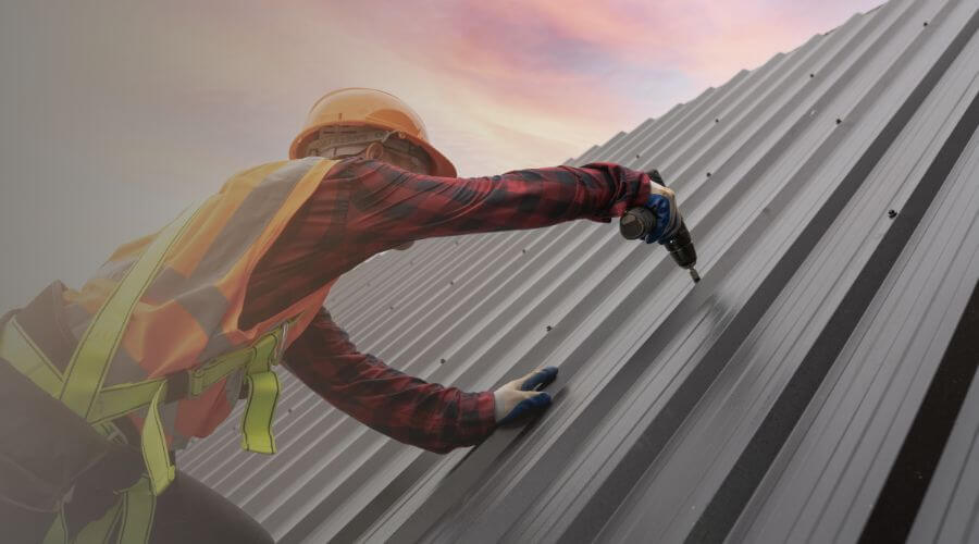 Professional residential roofers in Victoria, IL